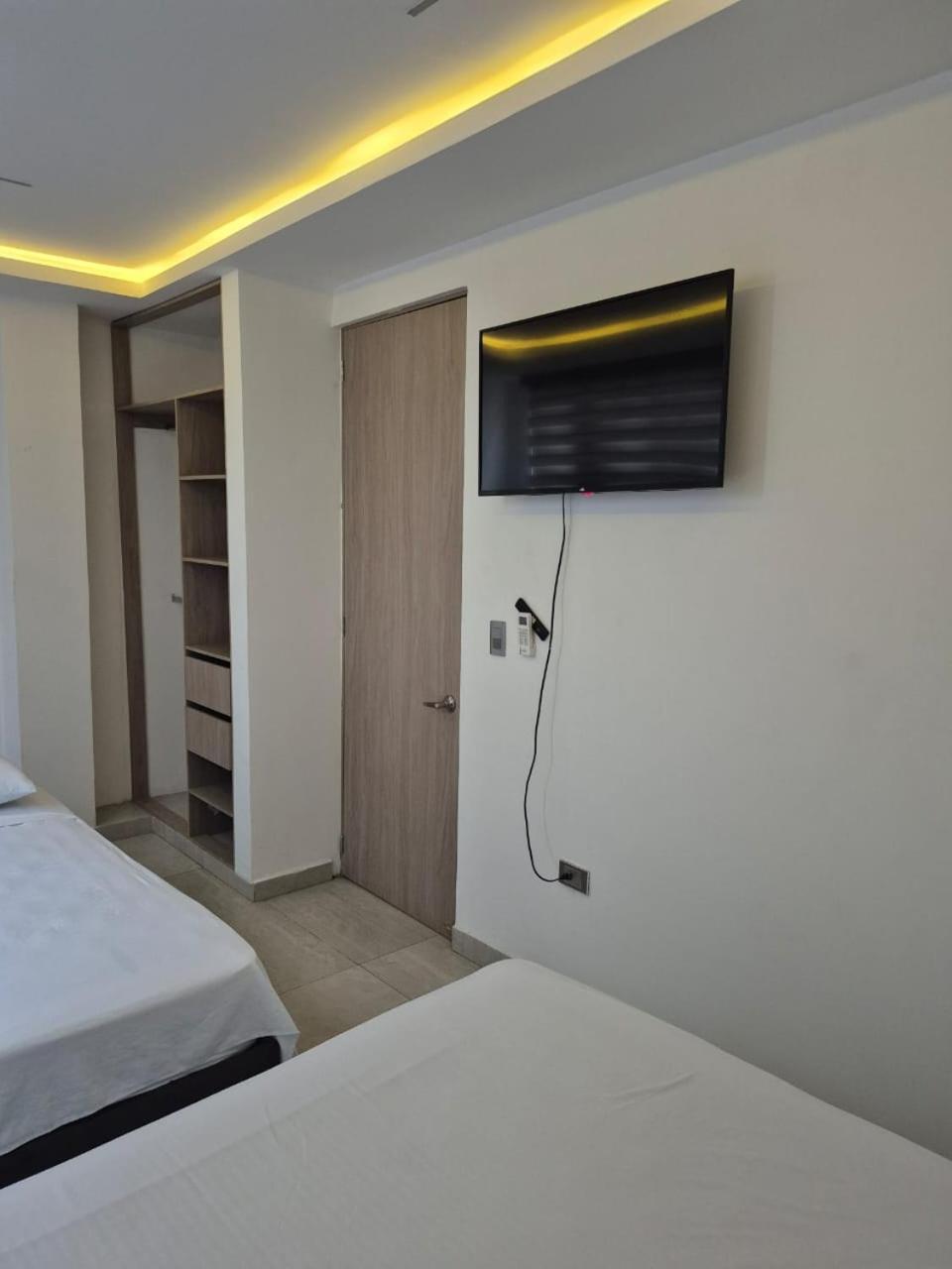 Sky Towers Hotel Cúcuta Eksteriør billede